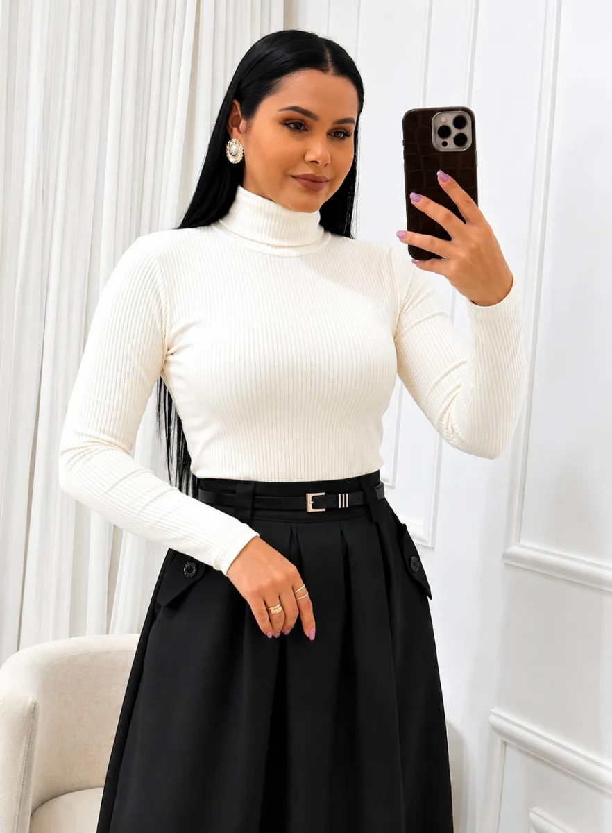 Blusa Gola Alta em Ribana Flanelada cor off white