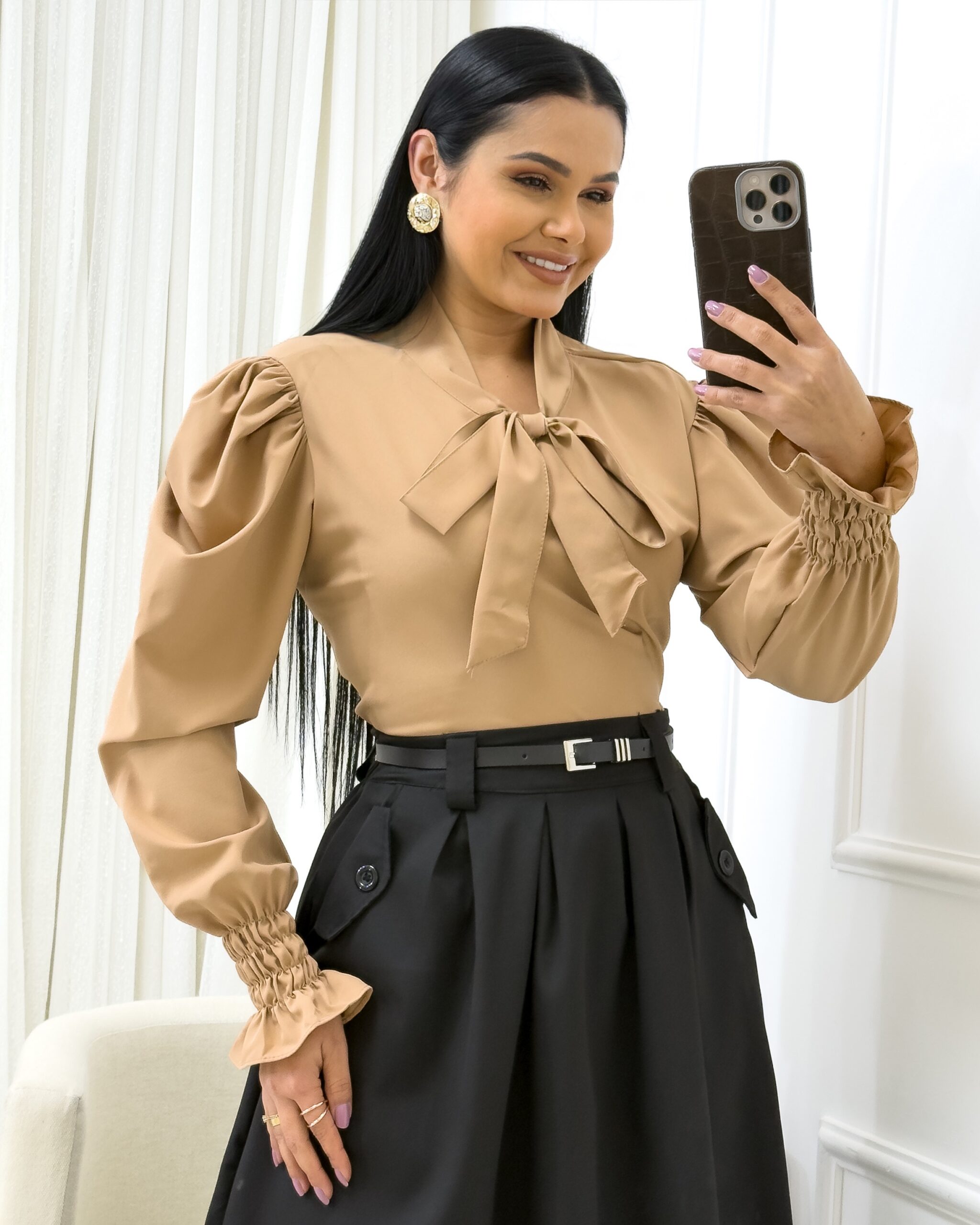 Blusa Manga Longa Tecido Crepe Seda bege