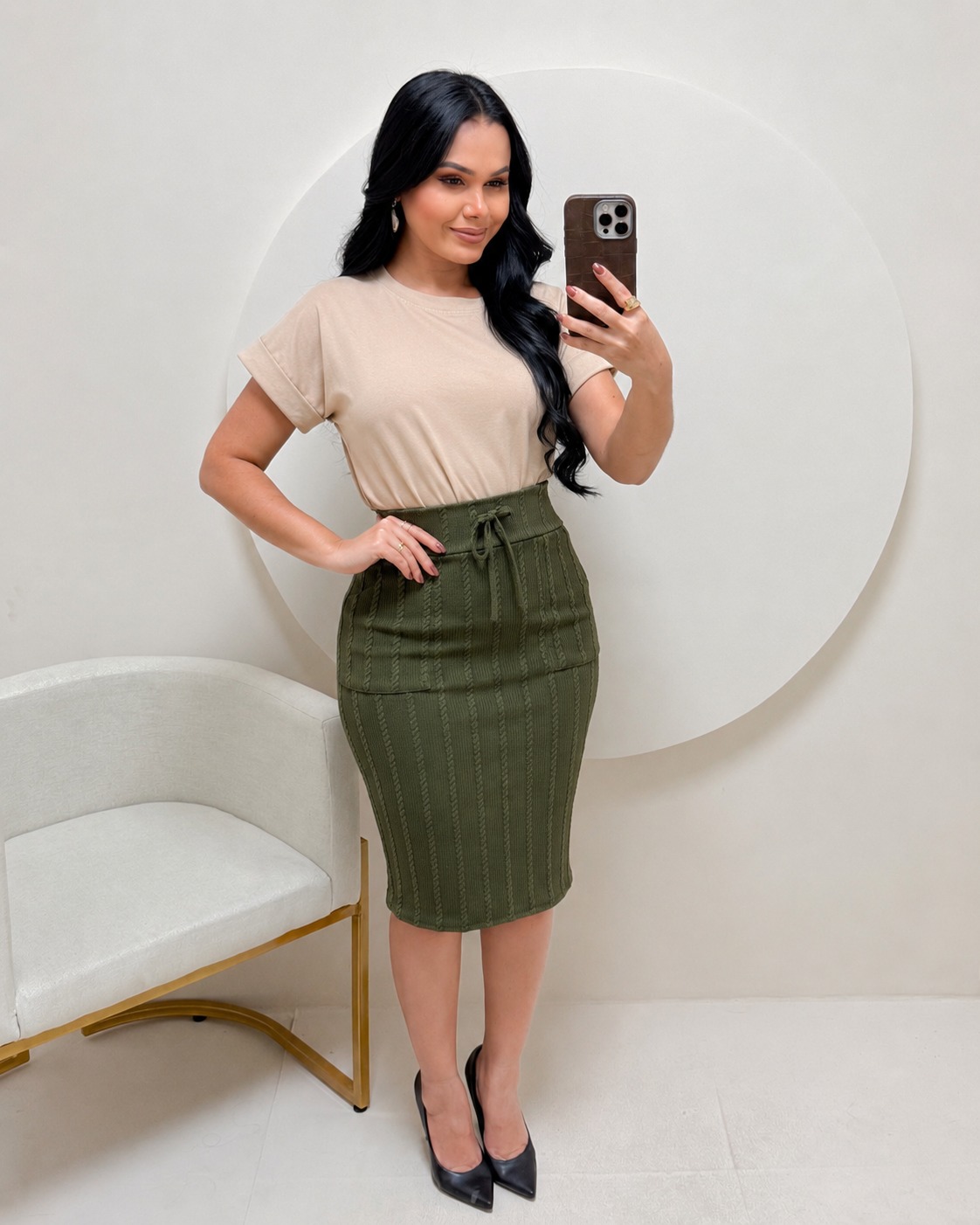 Saia Casual Midi Tecido Ana Ruga com elastano Verde militar