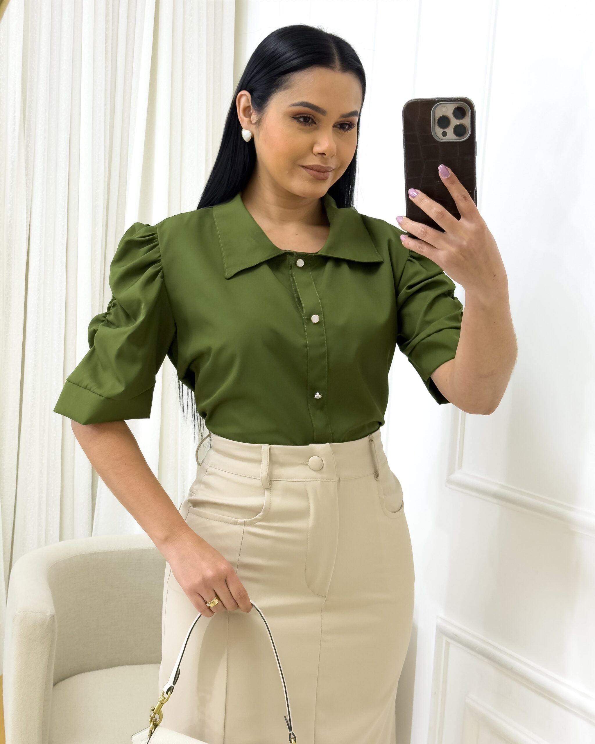 Blusa com gola Tipo camisa manga princesa Verde militar