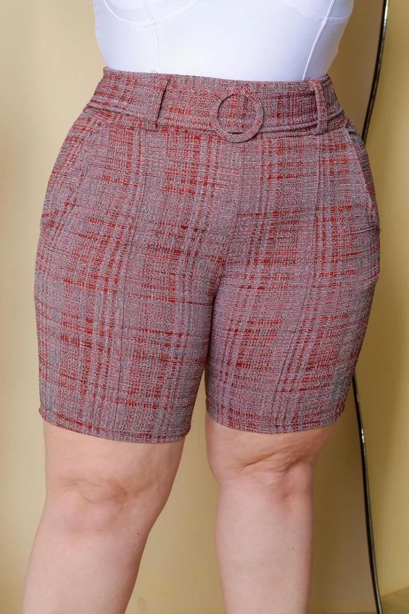 Short feminina plus Size Jackar linho mesclado com cinto fixo - 4