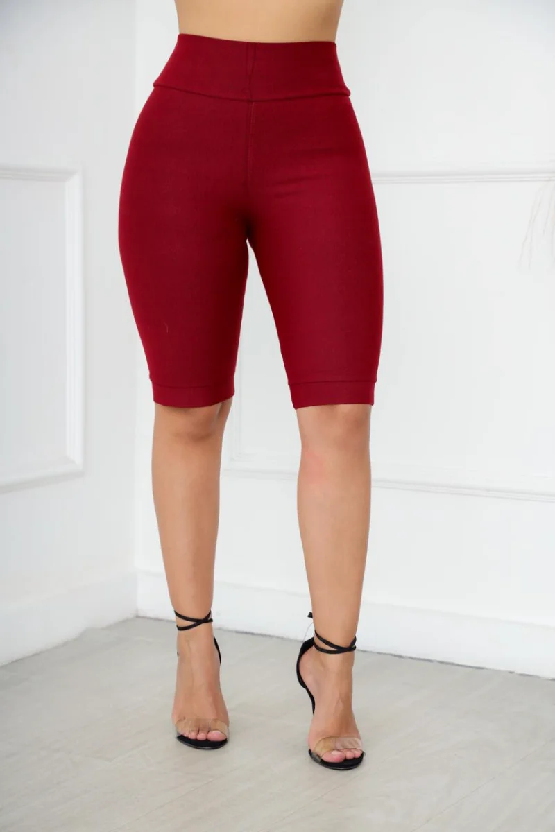 Bermuda Jeans Cotton Malha PA Cor Vermelho Queimado Cintura Alta com um belo comprimento - 2