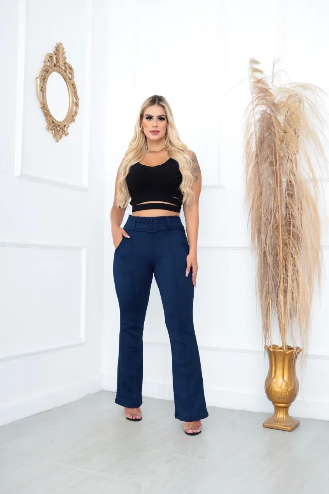 Calça flare Cor Azul Marinho Mesclada Social Bailarina Jacquard linho com cinto fixo com bastante elastano e cintura alta