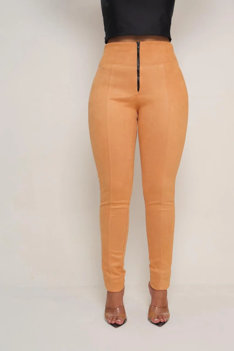 Calça Legue Escuba suede de zíper Cor Bege - 3